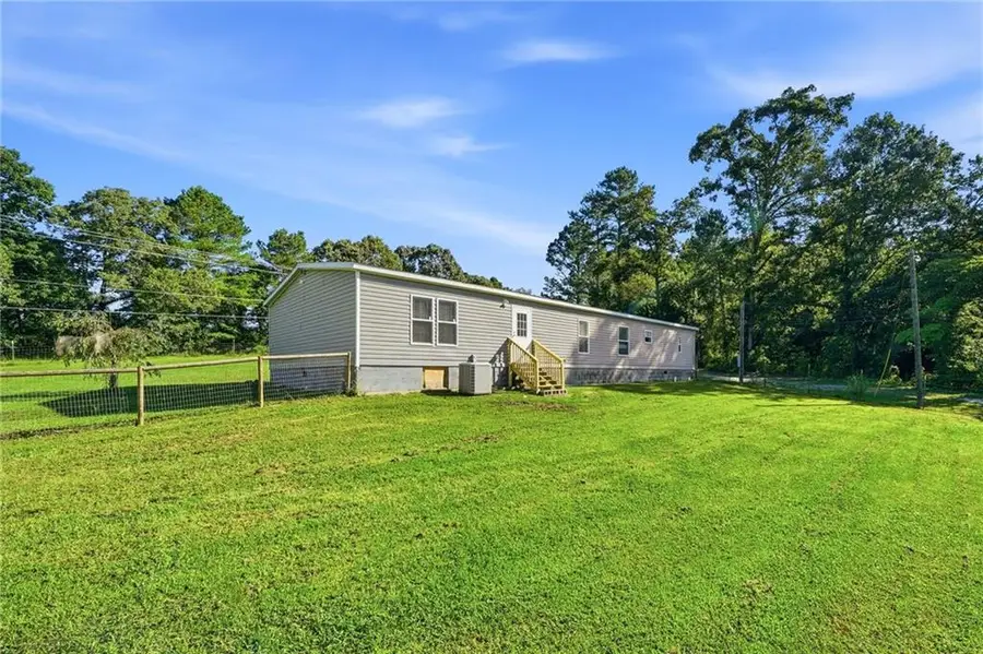 945 Cape Trail, Talking Rock, GA 30175 - #2
