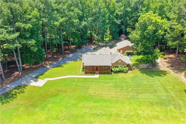 1889 Ridgedale Drive, Snellville, GA 30078