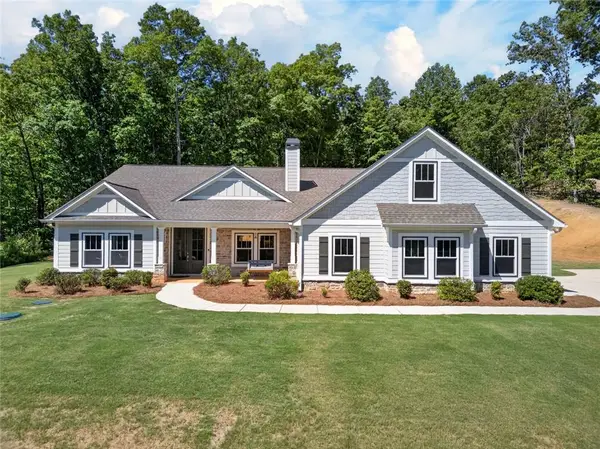 173 W Lake Boulevard, Carrollton, GA 30116
