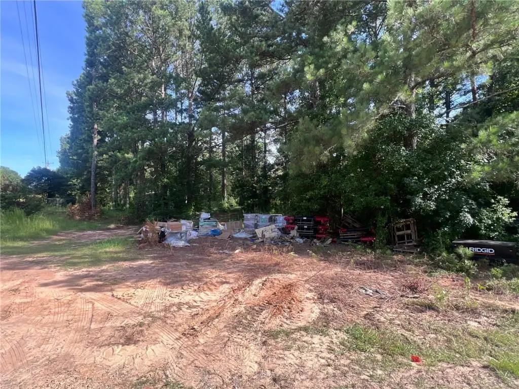 1856 18 East Highway, Macon, GA 31217 - #1