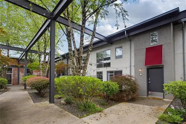 195 Arizona Avenue #121, Atlanta, GA 30307