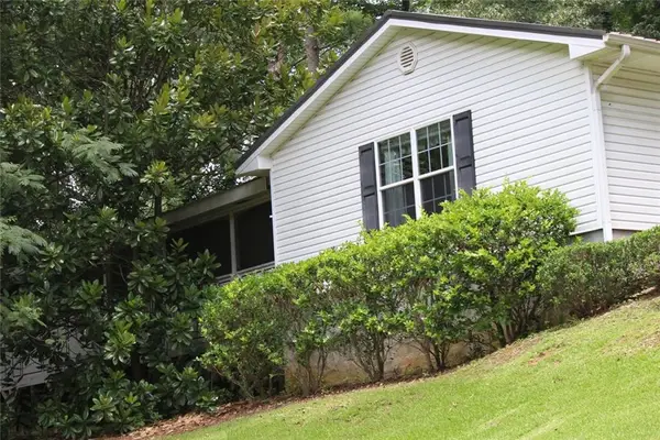 120 Bone Place, Dallas, GA 30132