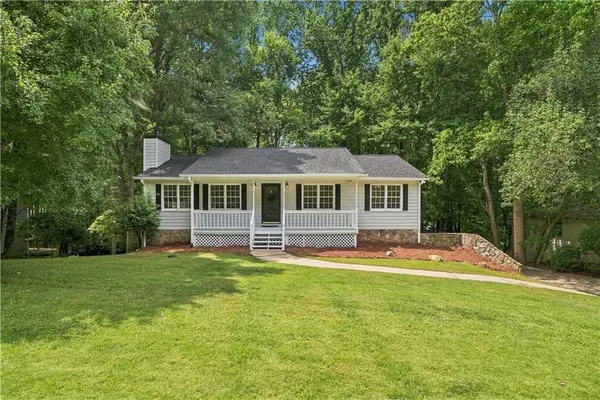 1208 Acorn Lane, Woodstock, GA 30189