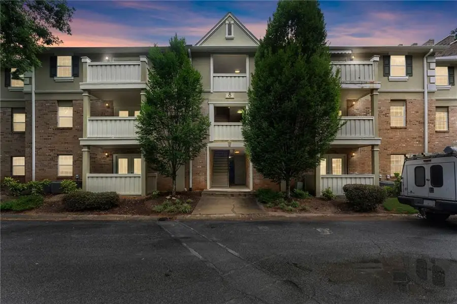 6900 Roswell Road #Q17, Atlanta, GA 30328 - #2