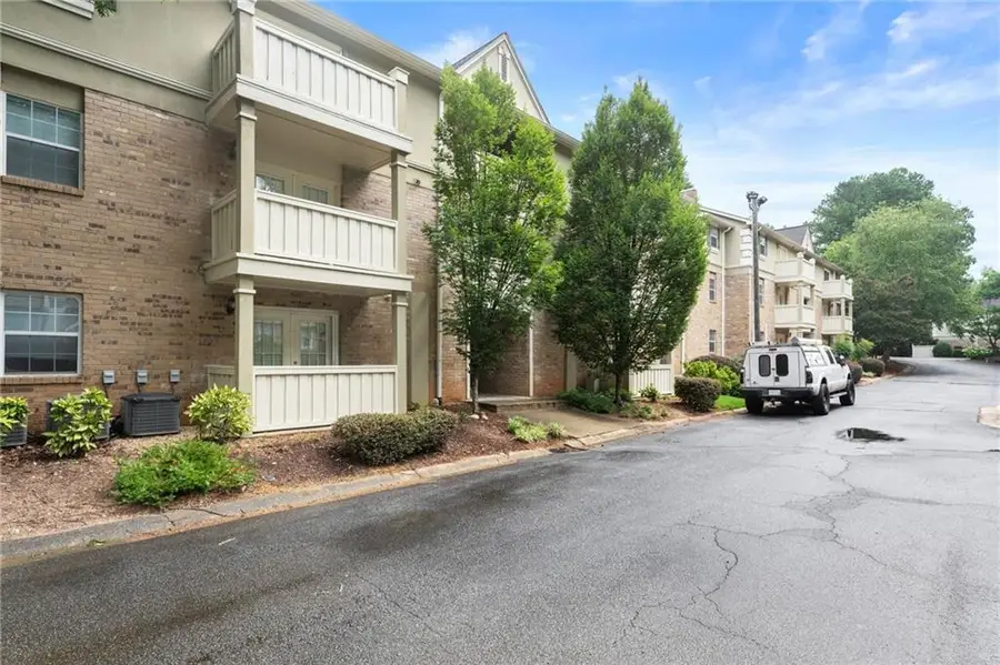 6900 Roswell Road #Q17, Atlanta, GA 30328 - #3