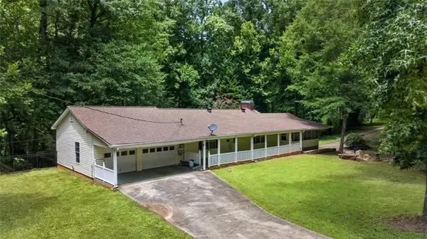 62 Chestnut Path, Dallas, GA 30132