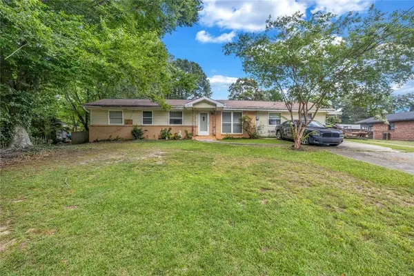 6874 Cherry Circle, Lithia Springs, GA 30122