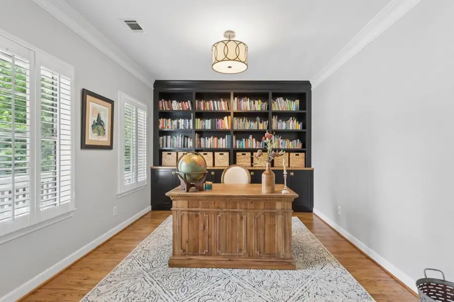 1875 La Dawn Lane Nw, Atlanta, GA 30318 - #2