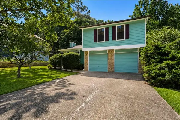 5556 Weatherford Road, Norcross, GA 30093