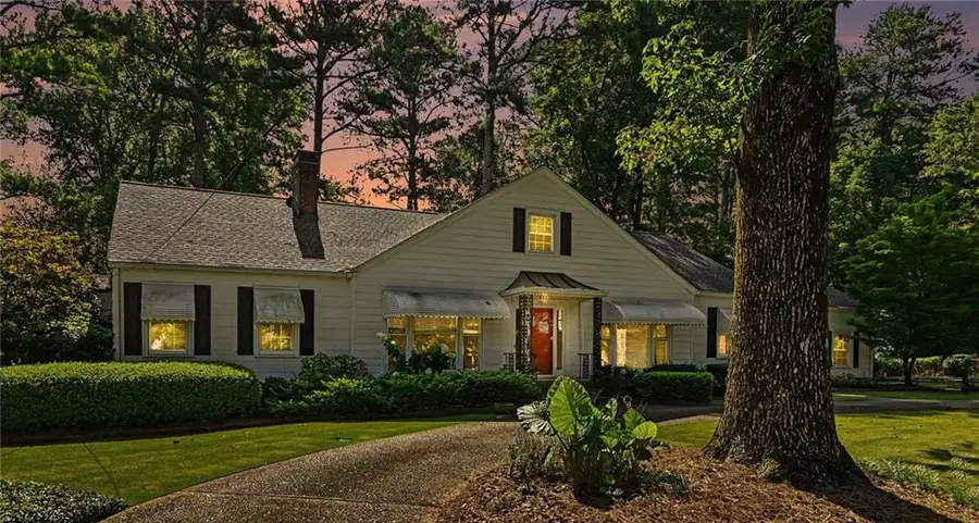 64 Clarendon Avenue, Avondale Estates, GA 30002 - #3