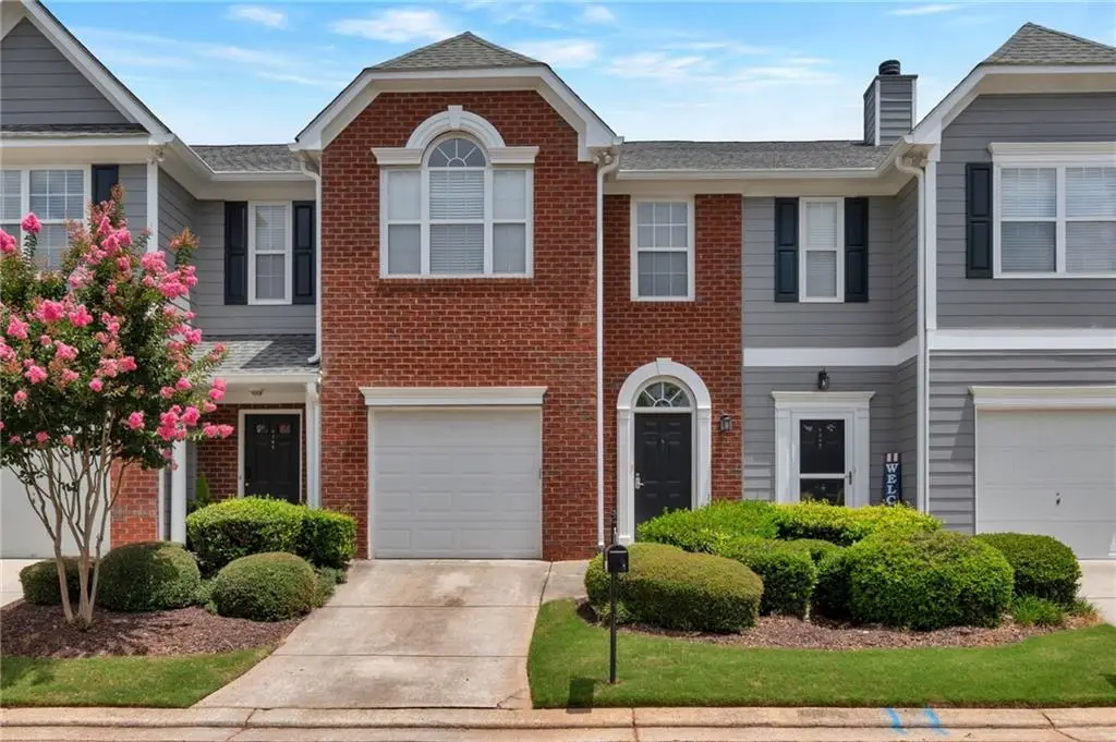 6243 Shoreview Circle, Flowery Branch, GA 30542 - #1