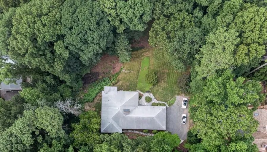 5274 Powers Ferry Road Nw, Atlanta, GA 30327 - #2