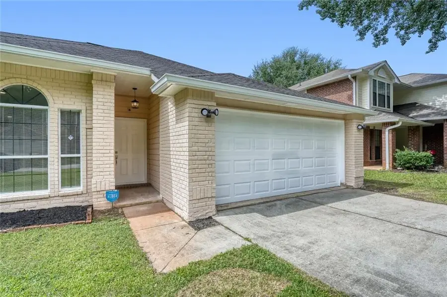 824 Arbor Hill Drive, Stone Mountain, GA 30088 - #3