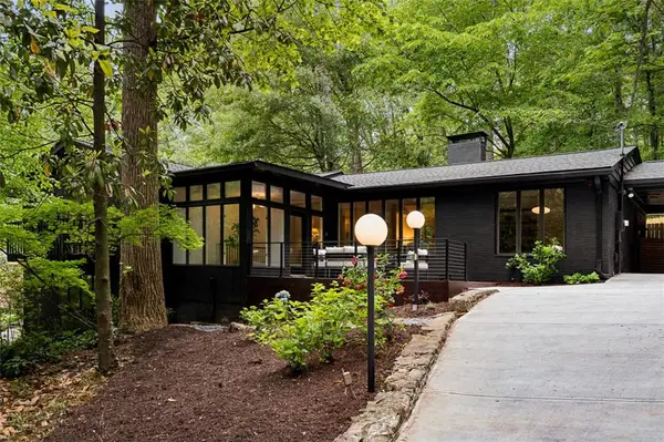 922 Barton Woods Road Ne, Atlanta, GA 30307