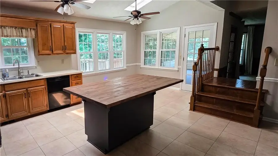 709 Larkspur Boulevard Nw, Acworth, GA 30102 - #2