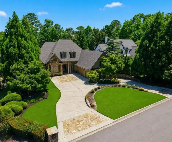 6945 Wakehurst Place, Cumming, GA 30040