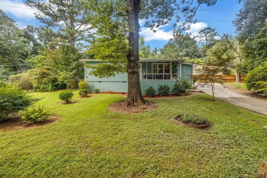 5480 Lucile Avenue, Stone Mountain, GA 30083 - #2