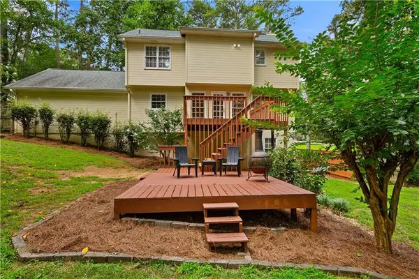 303 Gantt Trace, Woodstock, GA 30188