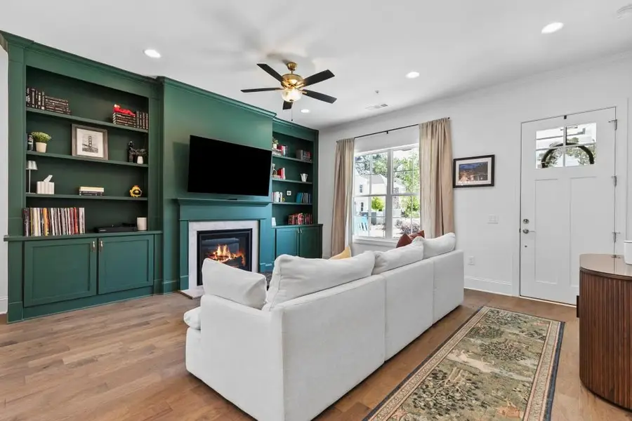 401 Nettle Court, Woodstock, GA 30188 - #2
