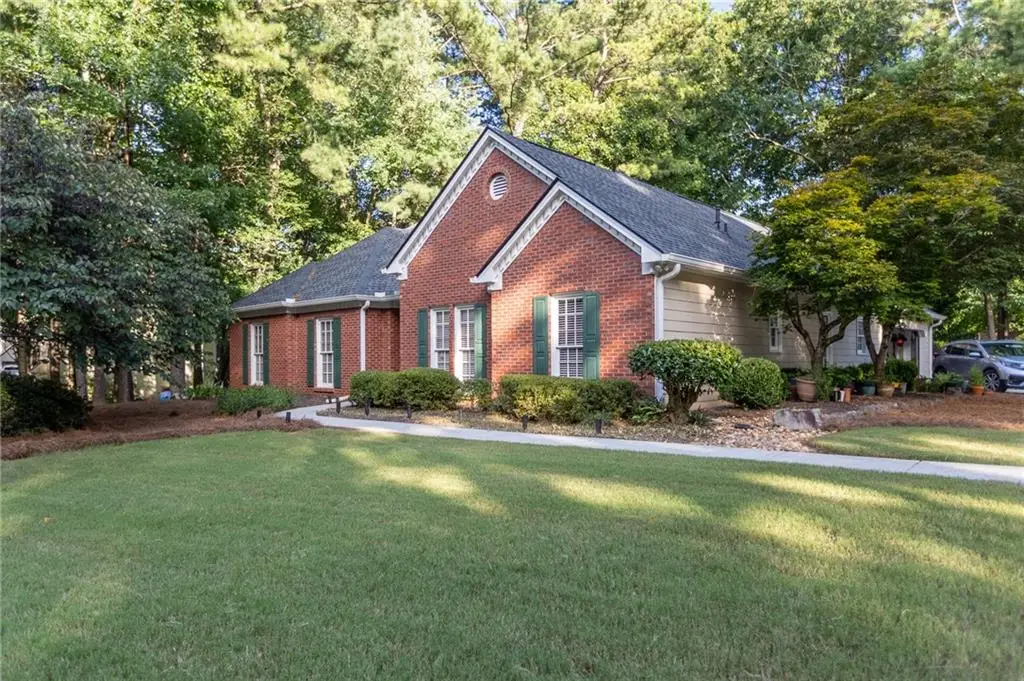 5677 Fairwood Drive Nw, Acworth, GA 30101 - #1