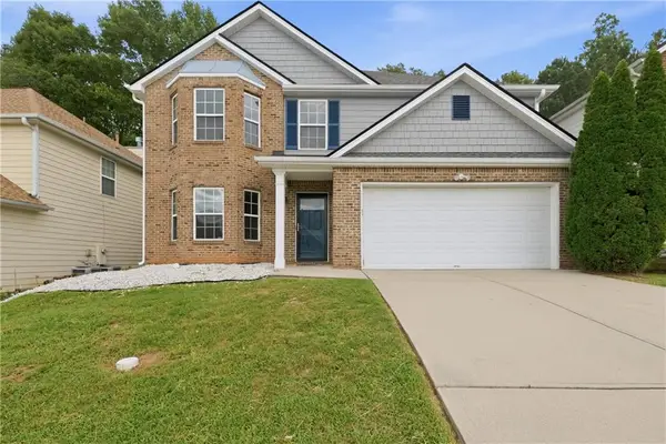 2213 Pine View Trail, Ellenwood, GA 30294