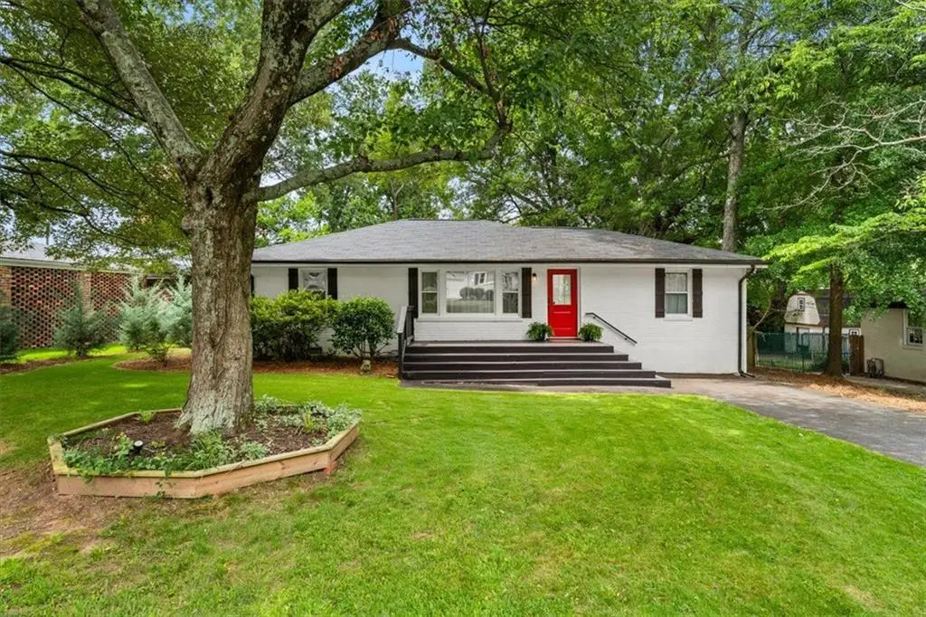 1546 Cloverdale Drive Se, Marietta, GA 30067 - #1