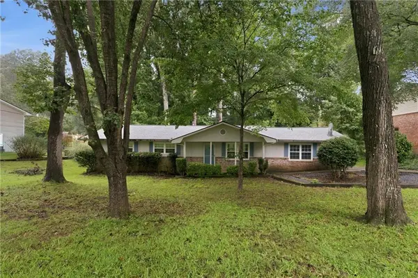 2162 Chestnut Place, Lithia Springs, GA 30122