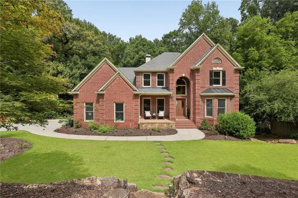 2436 Fontainebleau Drive, Dunwoody, GA 30360 - #1