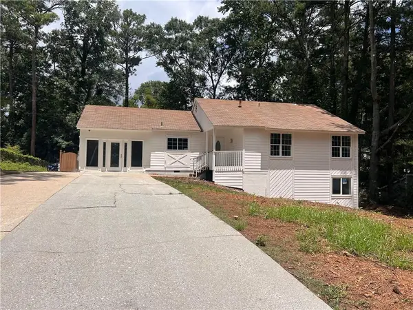1445 Diplomat Drive, Riverdale, GA 30296