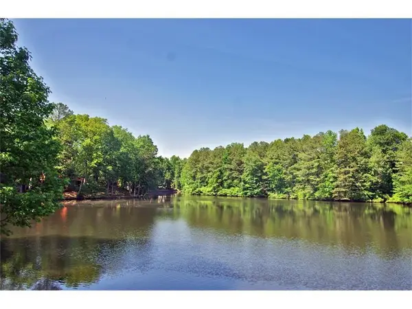 605 Garden Court, Atlanta, GA 30328