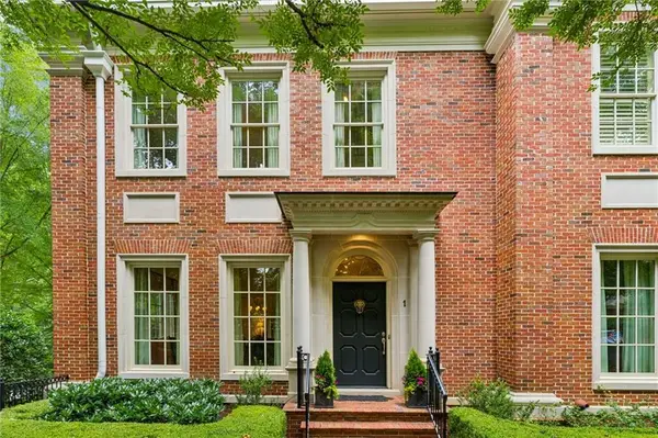 39 W Wesley Road Nw #1, Atlanta, GA 30305