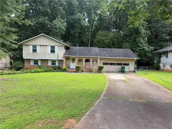 4292 Cedar Ridge Trail, Stone Mountain, GA 30083