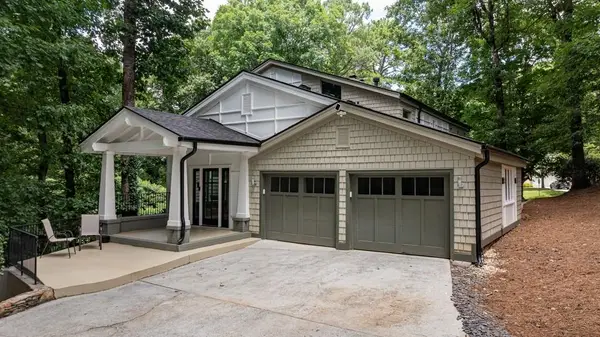 305 River Knoll Drive, Sandy Springs, GA 30328