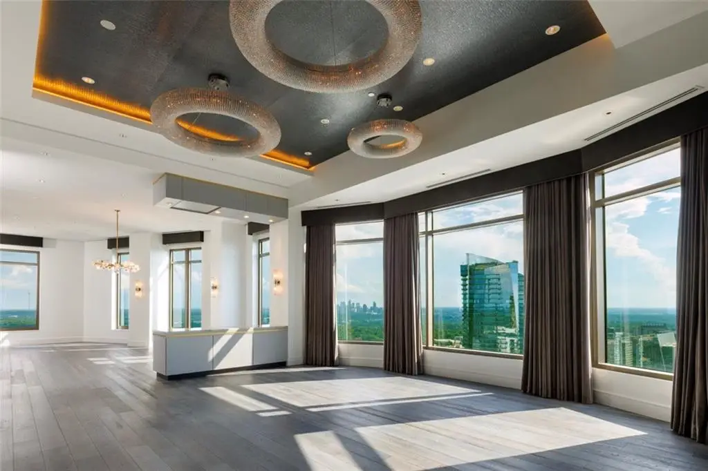3376 Peachtree Road Ne #56, Atlanta, GA 30326 - #1