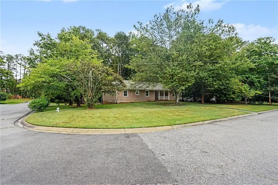 2726 Raven Wood Drive, Snellville, GA 30078 - #2