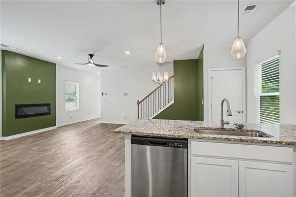 336 Wandering Brook Drive, Mcdonough, GA 30253