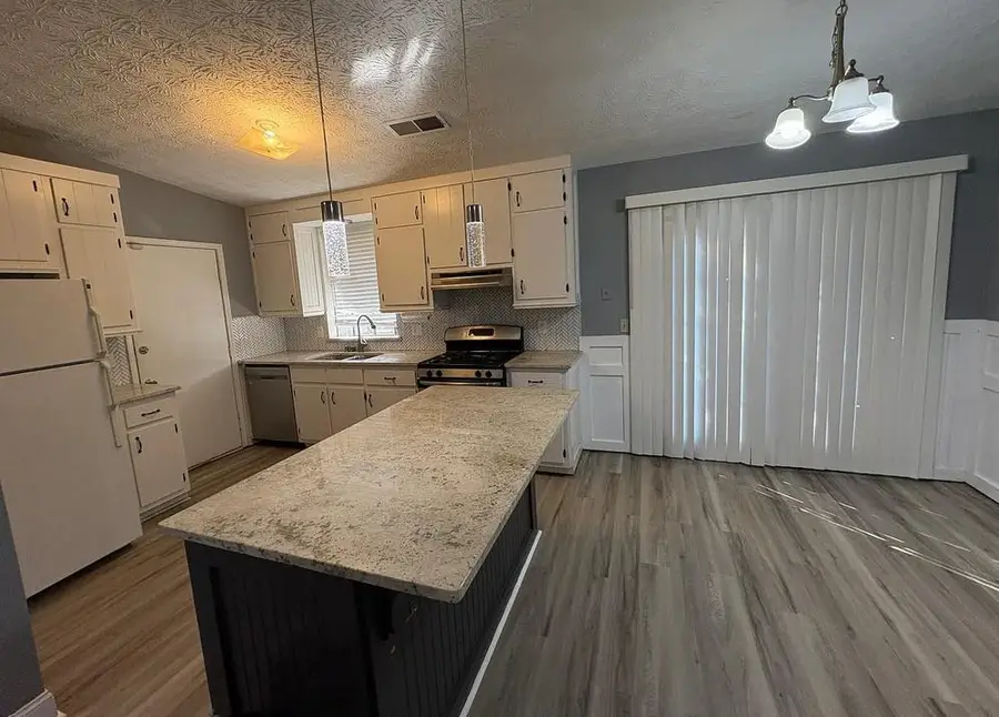 859 Sheppard Road, Stone Mountain, GA 30083 - #3