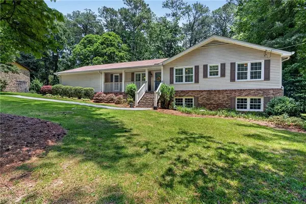 2868 Hickory Lane, Snellville, GA 30078