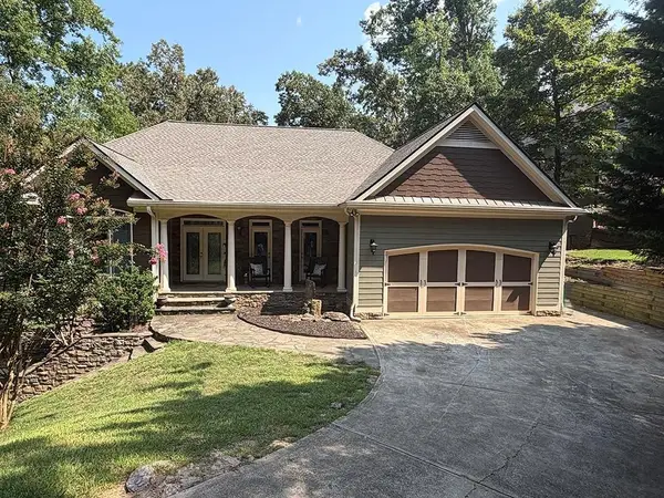 110 N Cypress Ct, Waleska, GA 30183