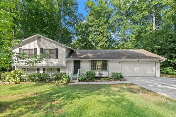 3613 Vinyard Way, Lawrenceville, GA 30044