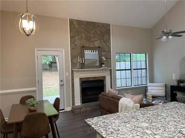 1068 Travelers Trail Nw, Kennesaw, GA 30144