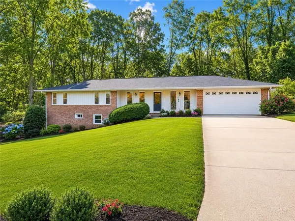 3730 Mill Glen Drive, Douglasville, GA 30135