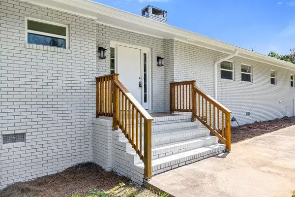108 Fairfield Drive, Hartwell, GA 30643