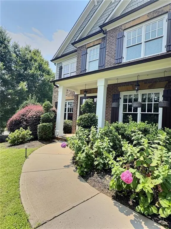 940 Lake Charles Drive, Roswell, GA 30075 - #2