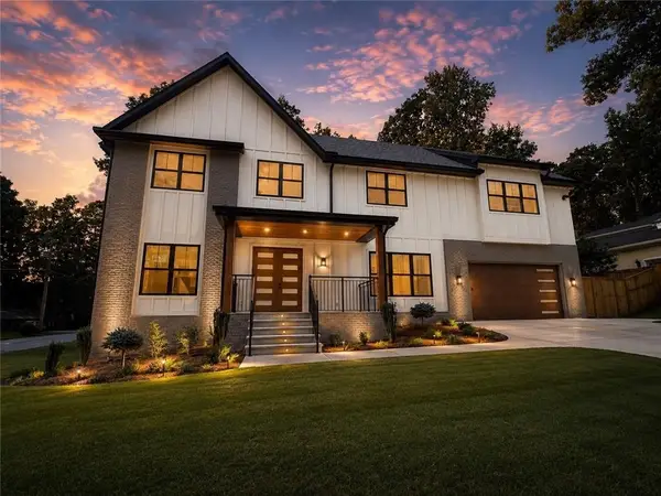 2336 Brookhurst Drive, Dunwoody, GA 30338
