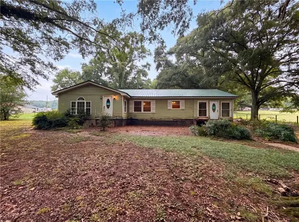686 Hancock Bridge Road, Winder, GA 30680