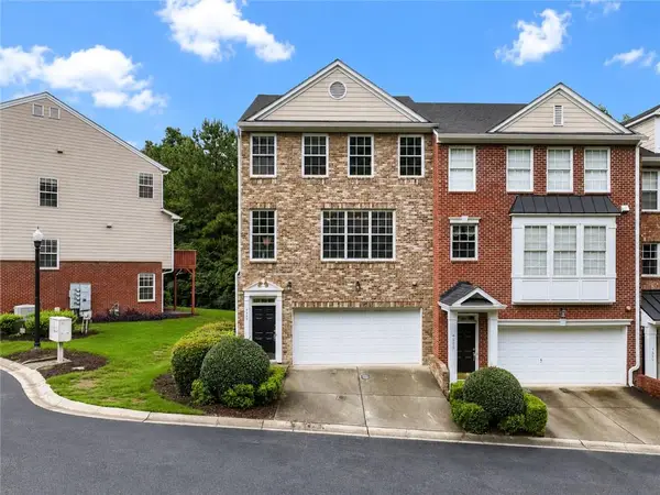 4658 Creekside Villas Way Se, Smyrna, GA 30082