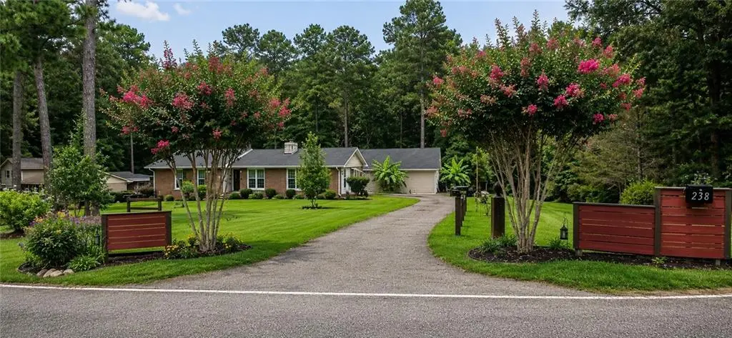238 W Wedgewood Circle, Newnan, GA 30263 - #1