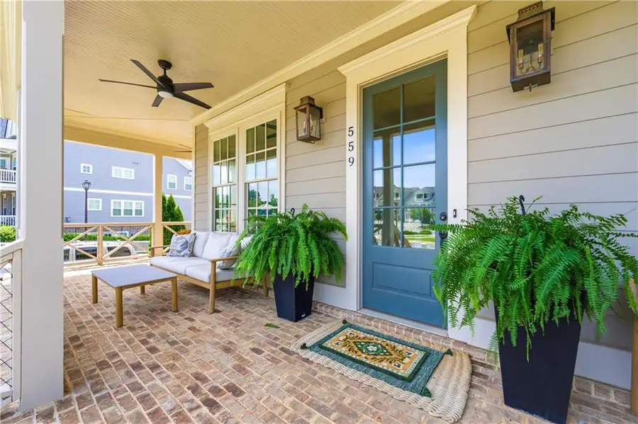 559 S Club Drive, Woodstock, GA 30188 - #3