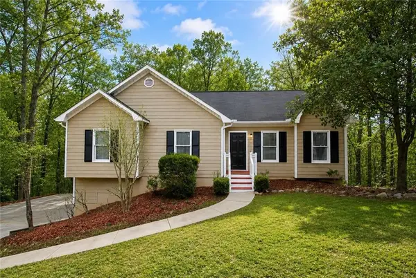 182 Shallow Ridge Lane Ne, Kennesaw, GA 30144
